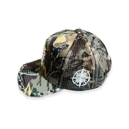 Armor of God Studded Hat (Real Tree)