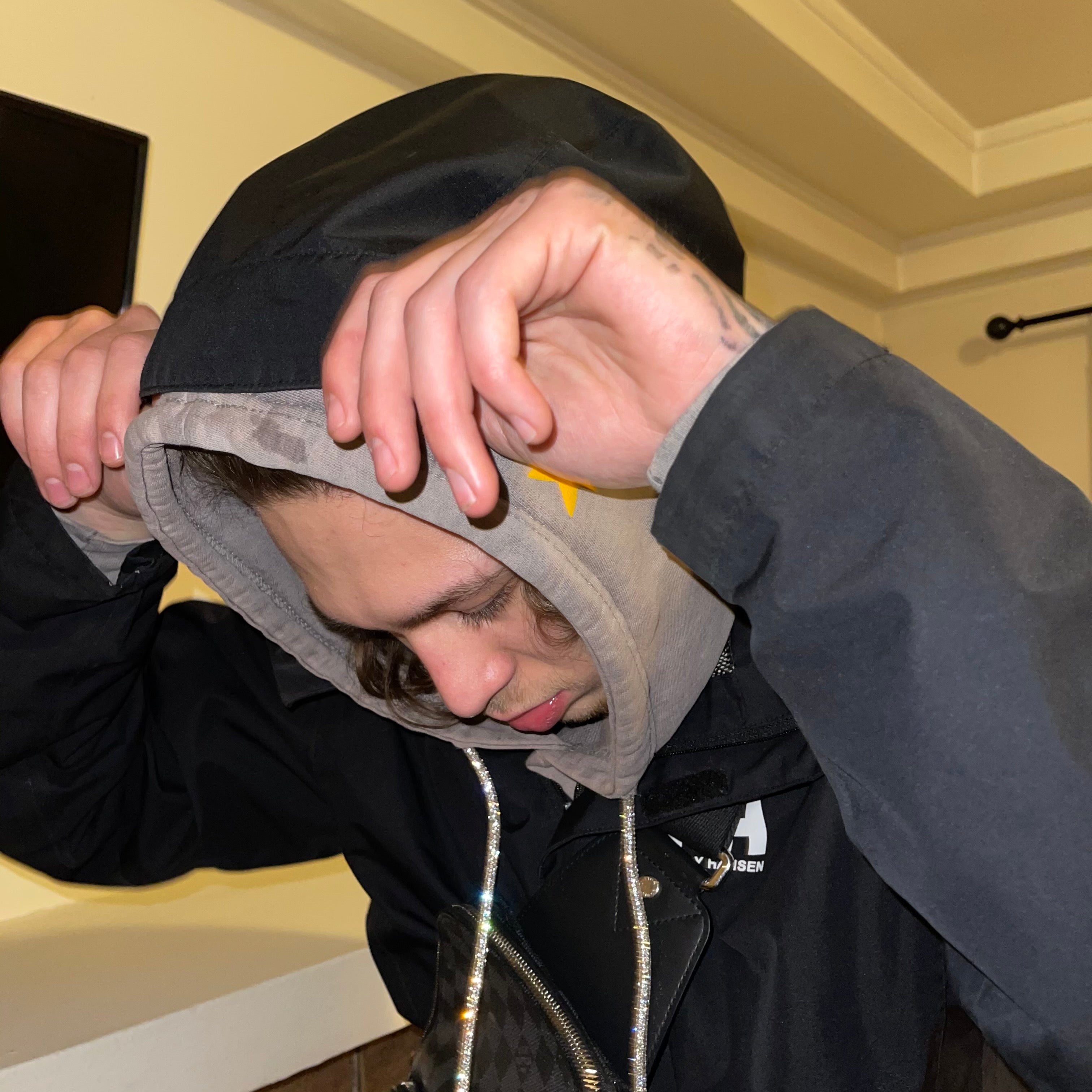 GK Bussdown Drawstring (Hoodies)